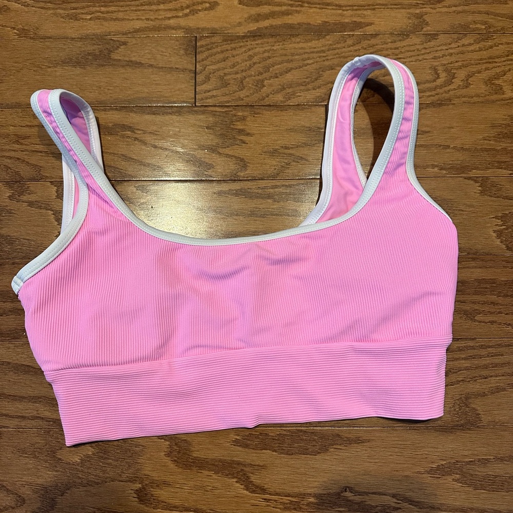 LainSnow pink bikini top